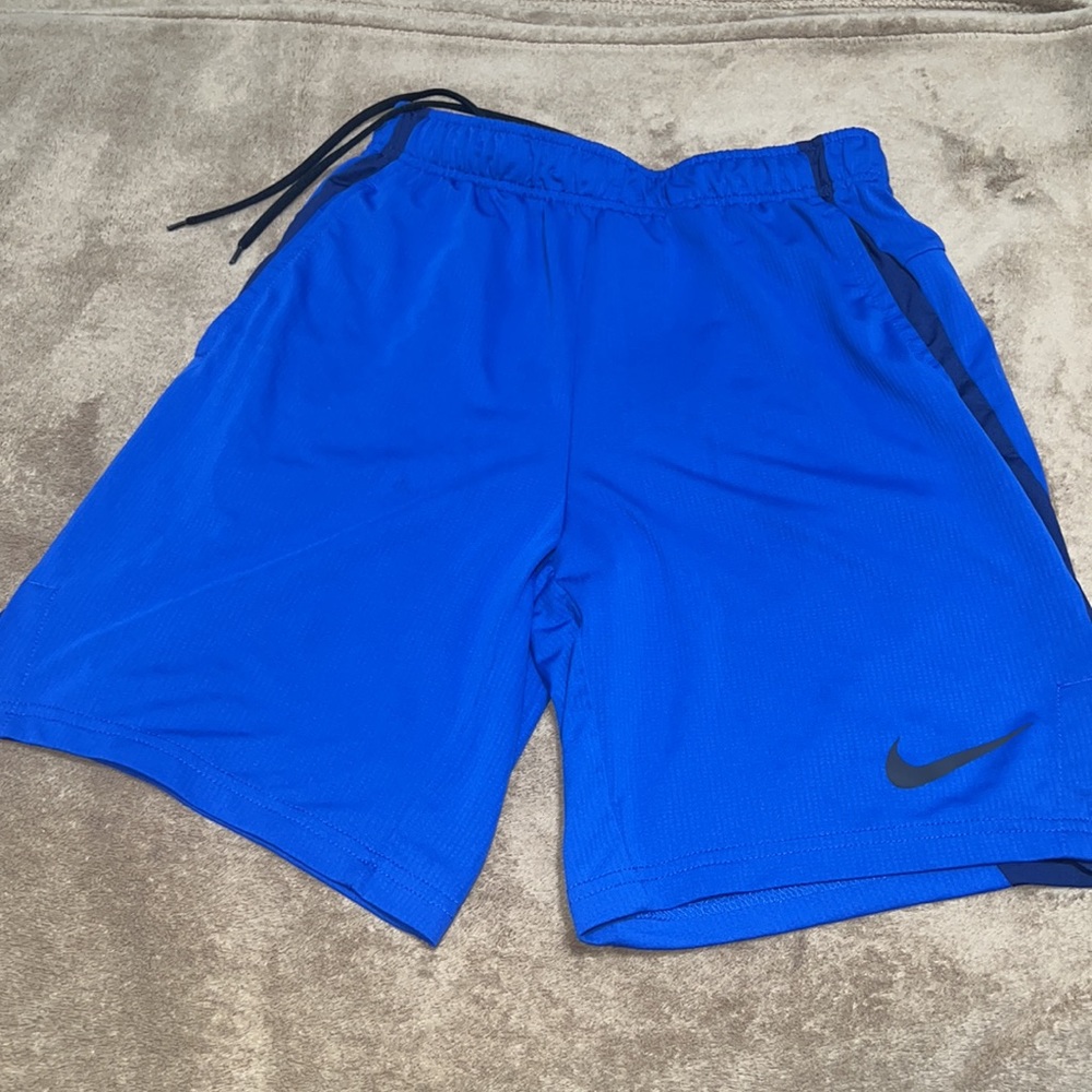 Nike Boys Small Shorts